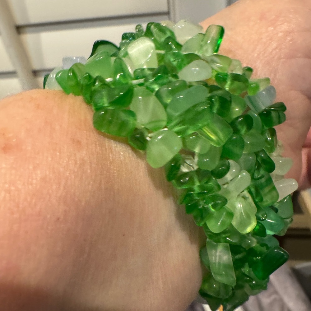 Green Aventurine‎ Healing Chip Bead Stretch Bracelet